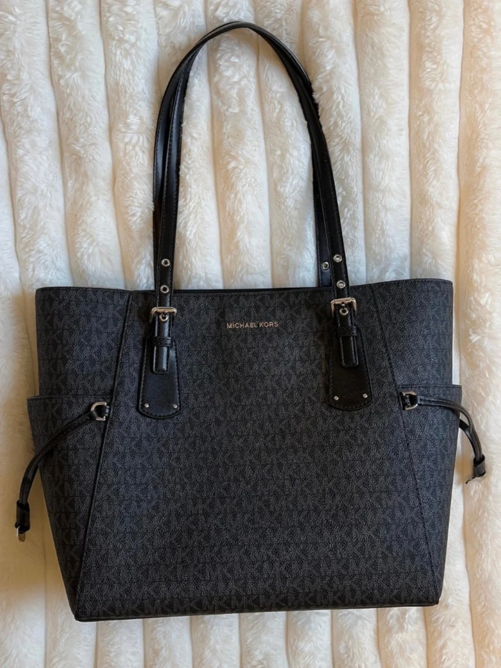 Michael Kors Black Signature Logo Tote Bag — Voyager Style - NWT